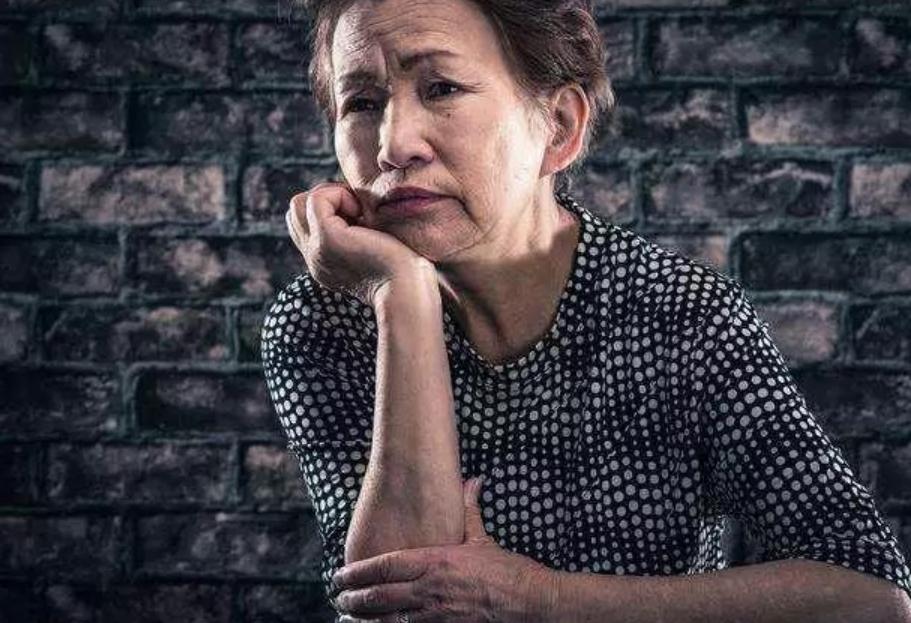 24岁姑娘丧失生育能力,24岁女孩失去了生育