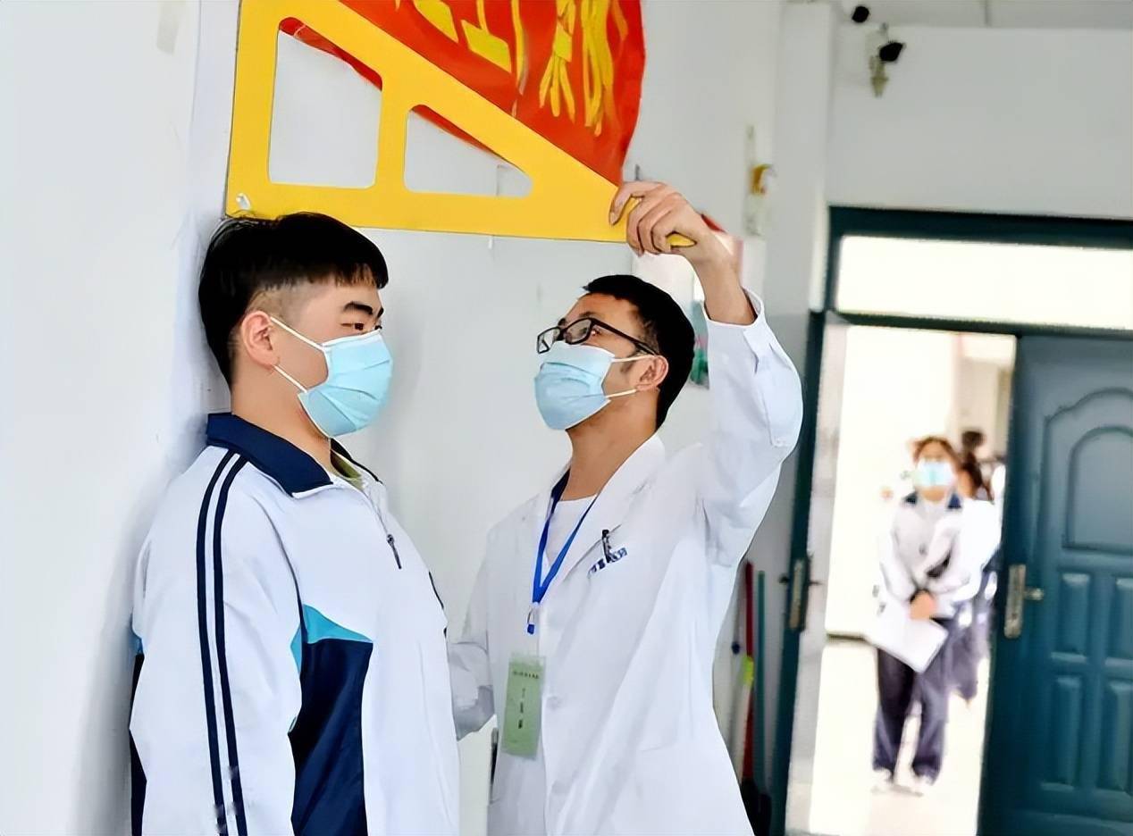 春天有助于儿童长高,一个动作儿童三天快速长高的方法