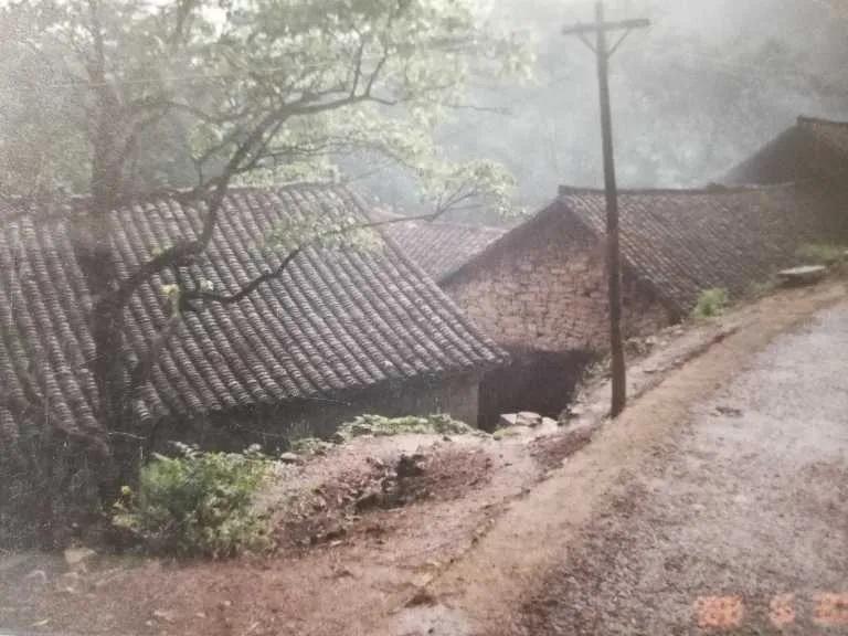 楚米到椒湘家宴怎么去,楚米到新站