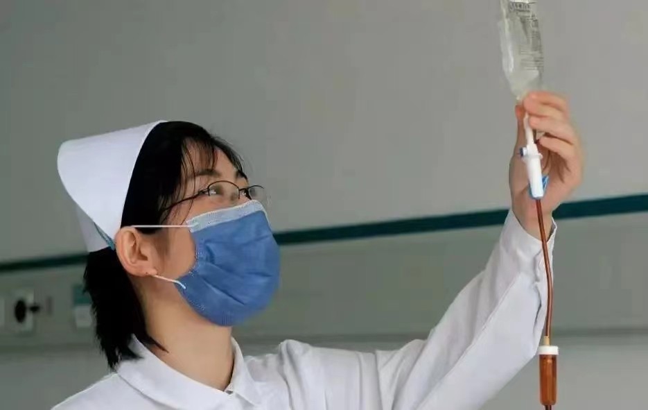 肝胆外科之父吴孟超的一天,肝胆外科之父吴孟超说过一句话