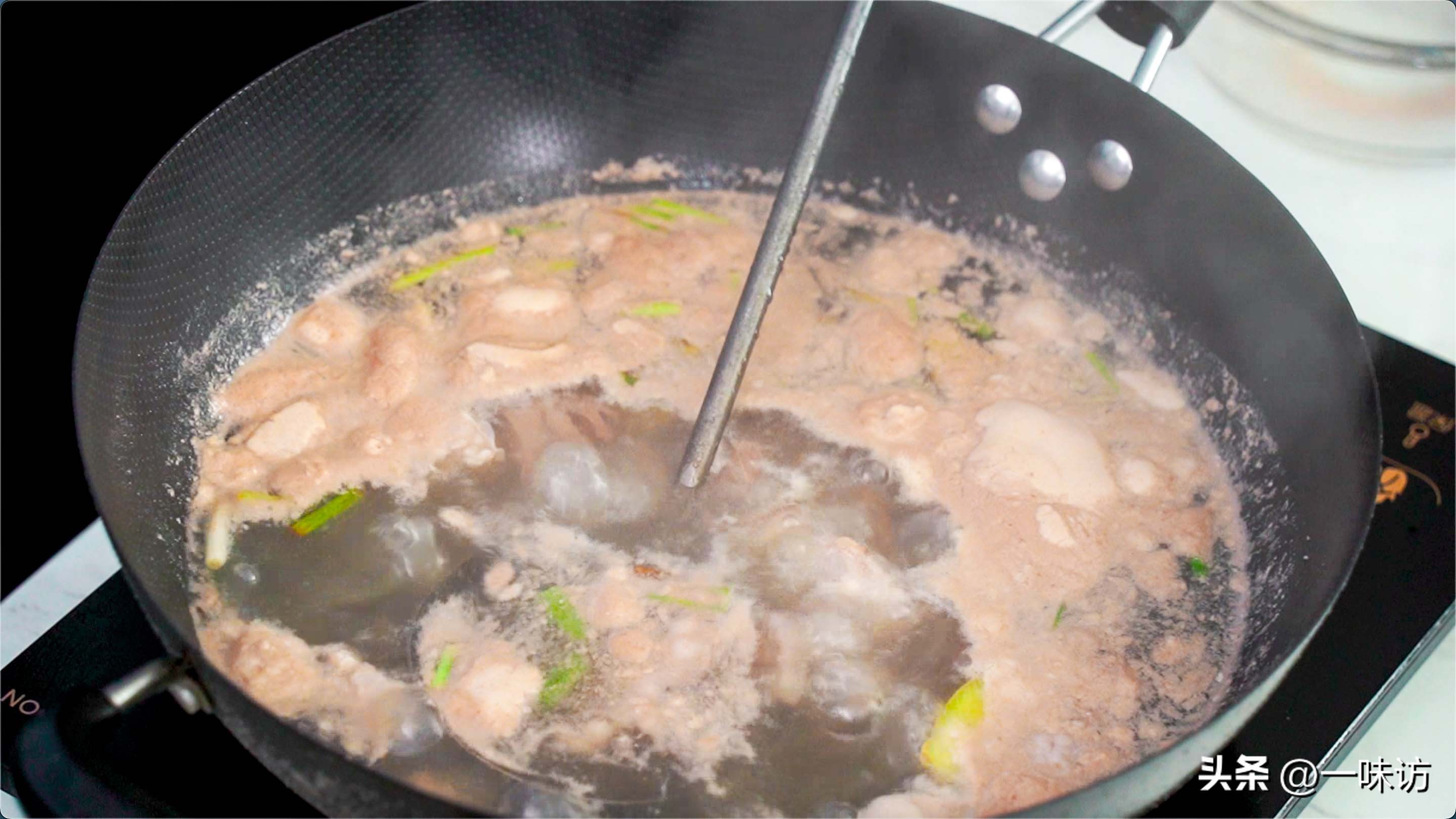 猪心和什么炖汤最好清心护肝,猪心跟什么蒸汤比较清心火