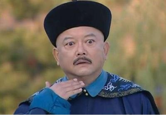 和珅与刘墉谁的年龄大,和珅阿桂同时期官位