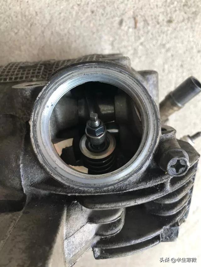 雅马哈凌鹰125多少公里才会烧机油,雅马哈凌鹰125踏板油耗高怎么办