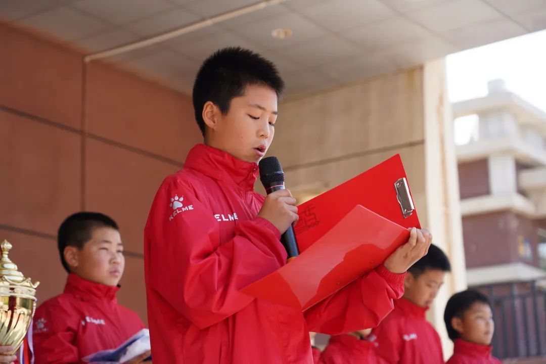 包头市青山区光荣道小学足球队,包头青山区哈达小学