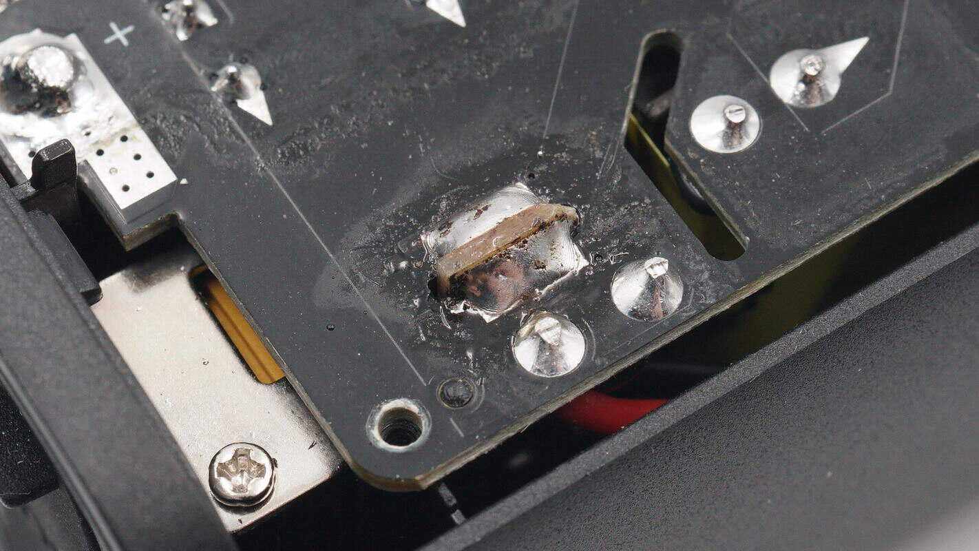 倍思新款150w逆变器,倍思500w车载逆变器