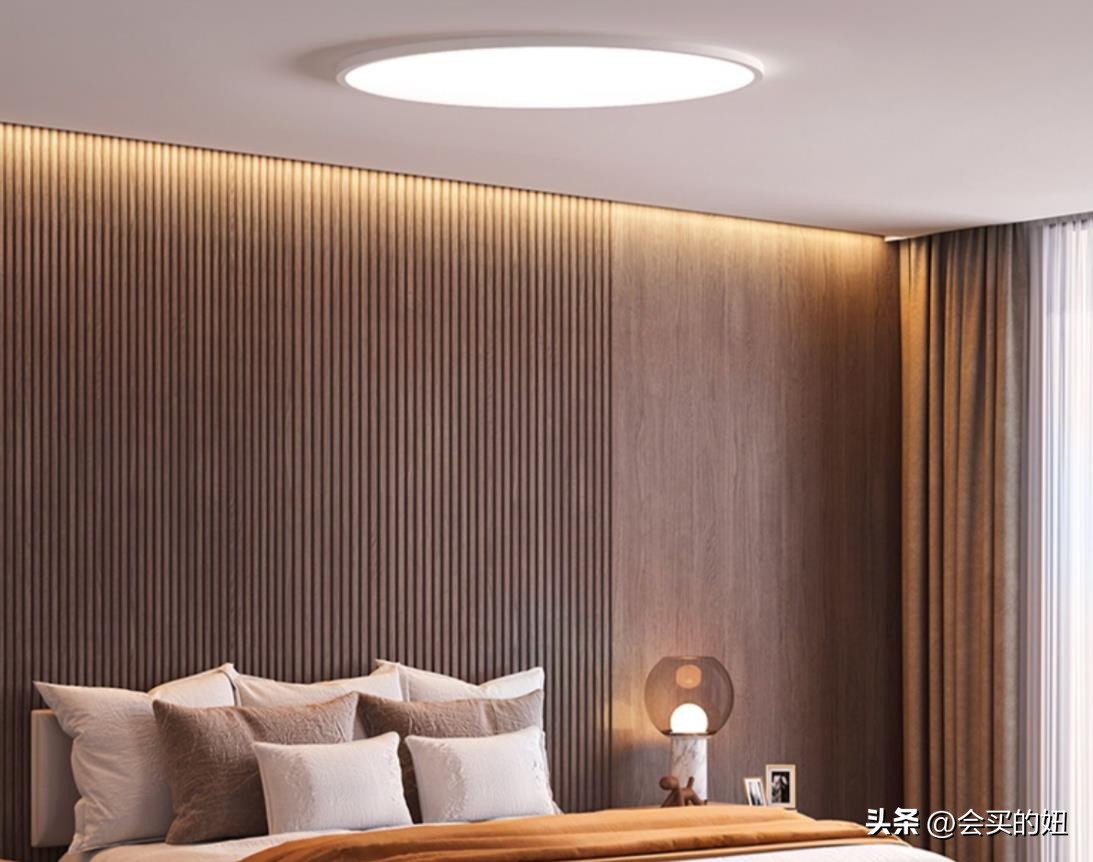 护眼吸顶灯选购教程,家用护眼吸顶灯怎么选