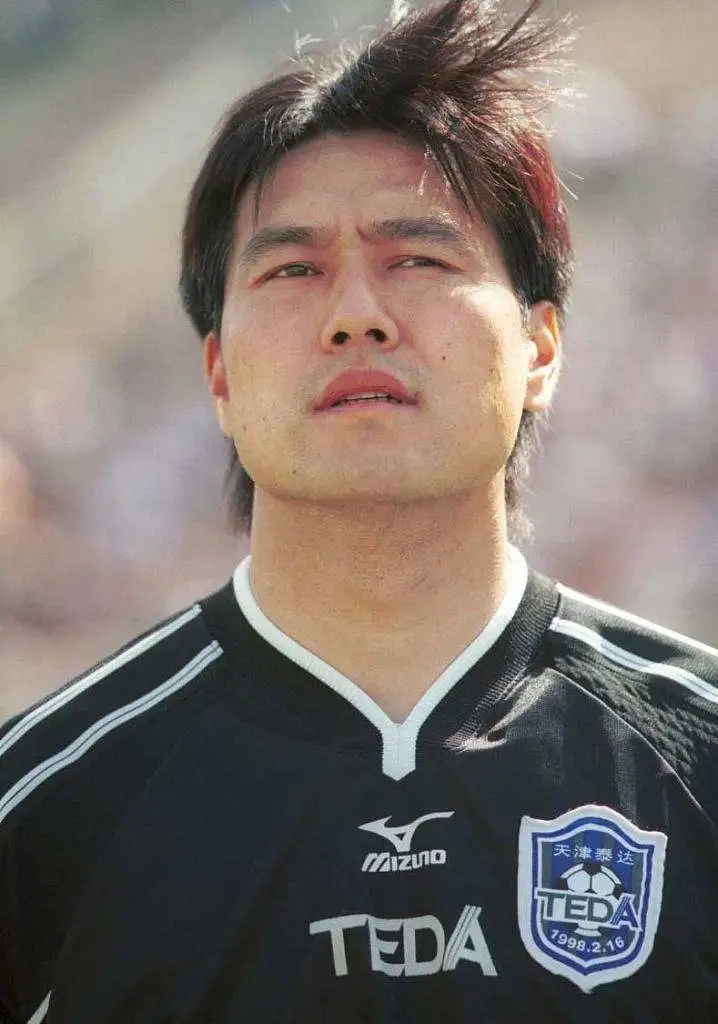 踢假球被处罚降级,踢假球被判10年