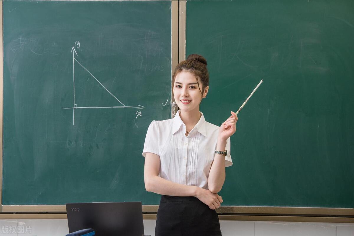 当下乡镇教师的难度,乡镇老师到底累不累