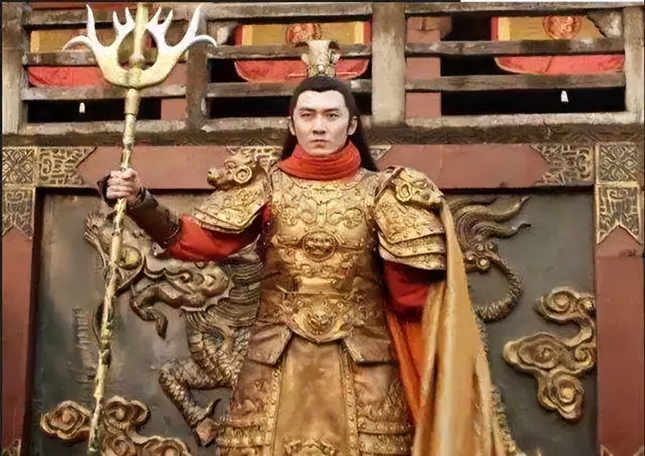 古代冷兵器摆件青龙偃月刀,盘点中国古代十大冷兵器