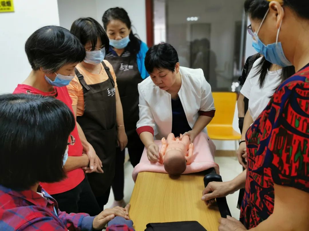 家政行业怎么运营小程序,家政行业怎么玩社群裂变