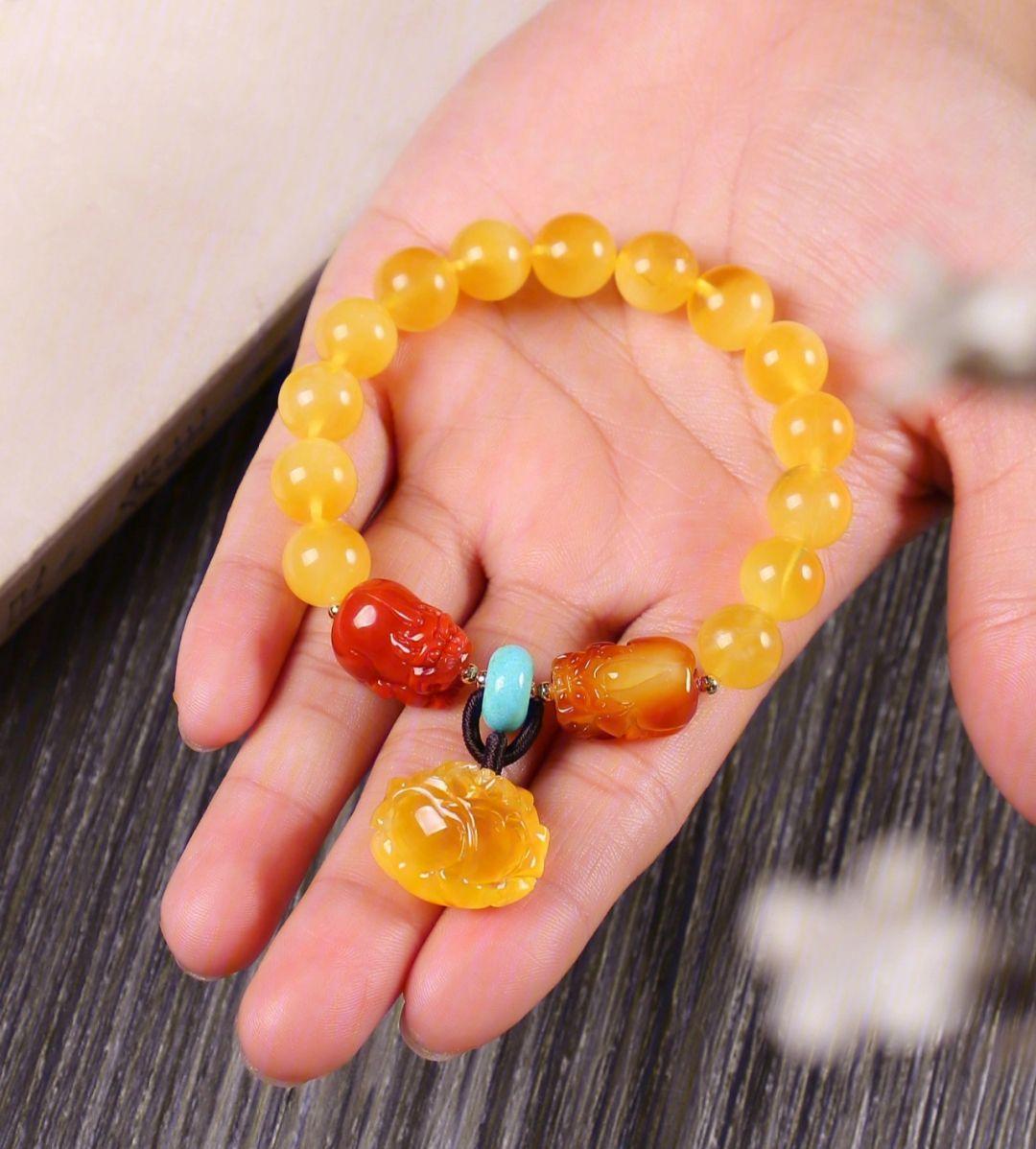 原创蜜蜡必备知识大全,蜜蜡的六大基本知识