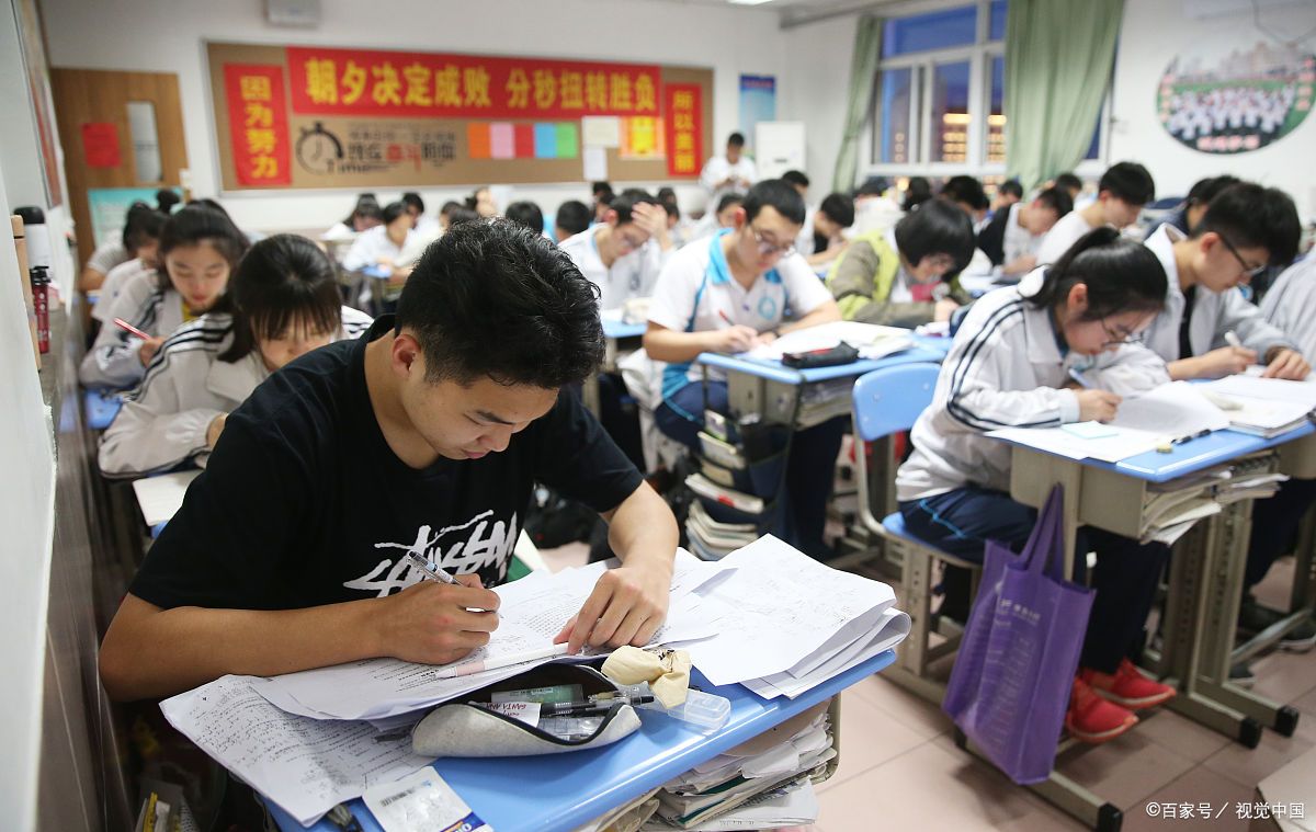 没参加高考可以复读上大专吗,高考没考好复读要什么条件吗