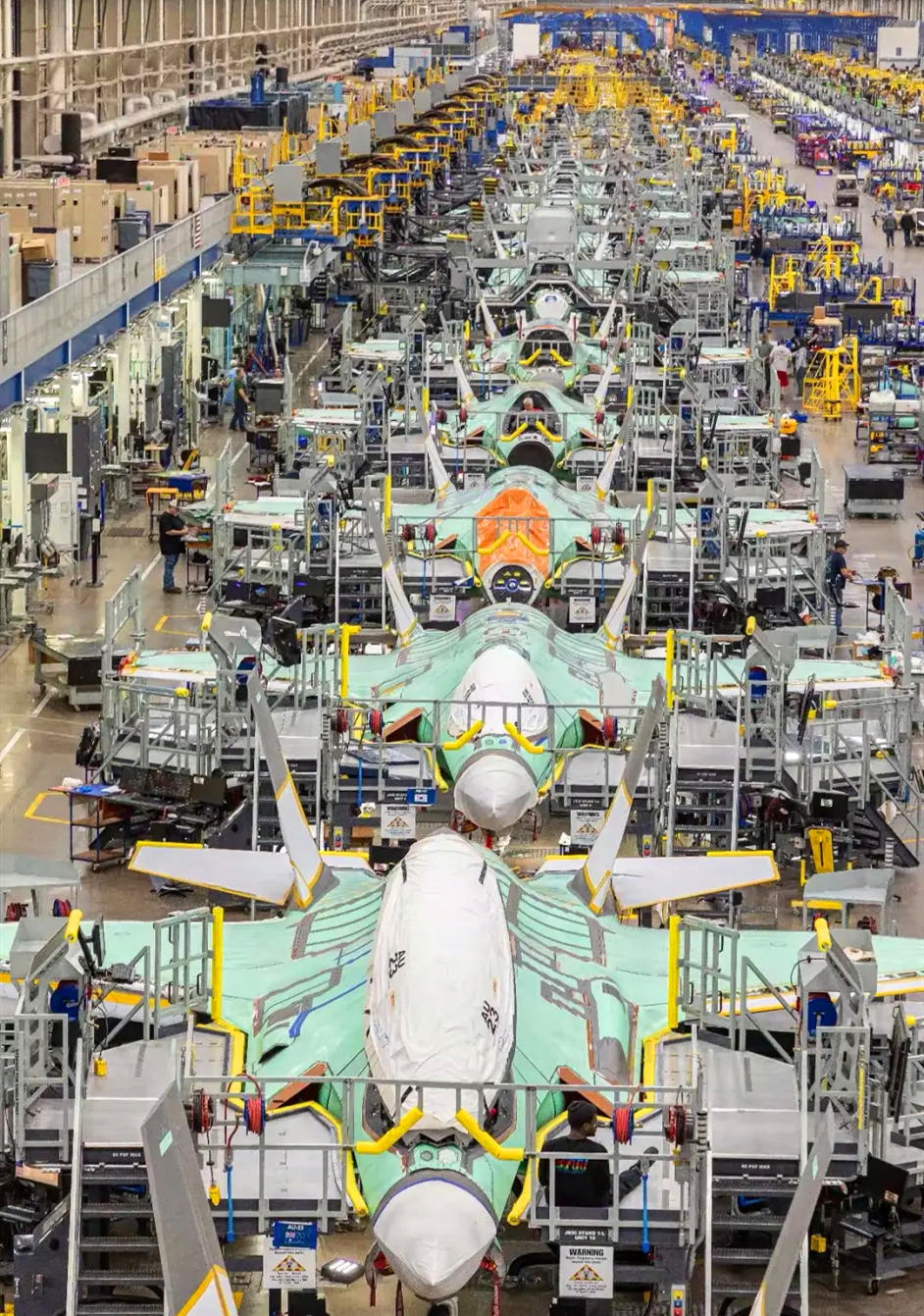 f35超强机动性垂直爬升,f35战斗机机动性