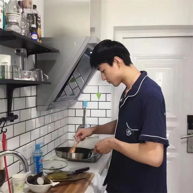 “上门代做饭”爆火，四菜一汤赚68元，广州也有…