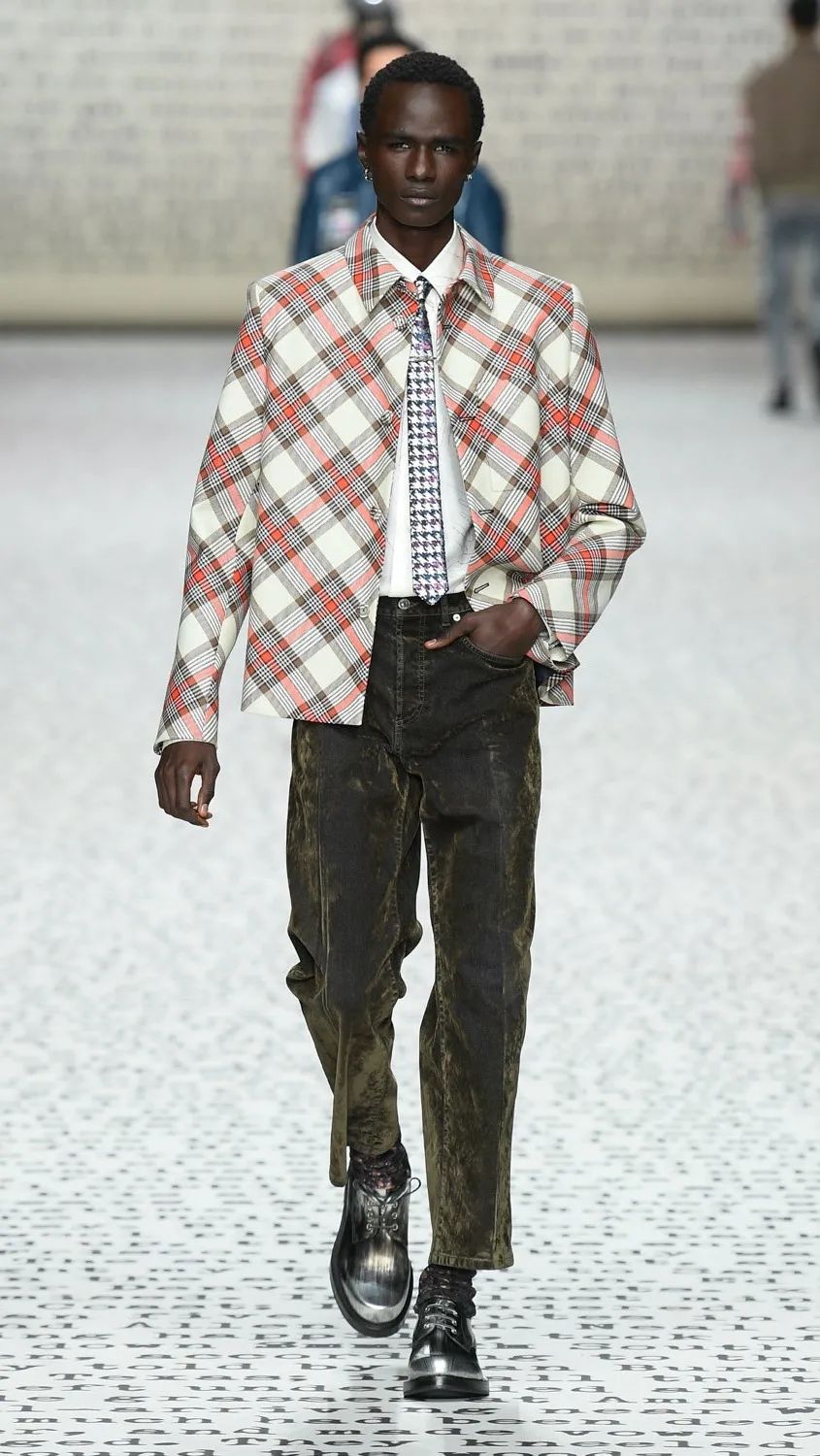 dior2022绉嬪啲鐢疯閰嶈壊,dior2022绉嬪鐢疯澶х