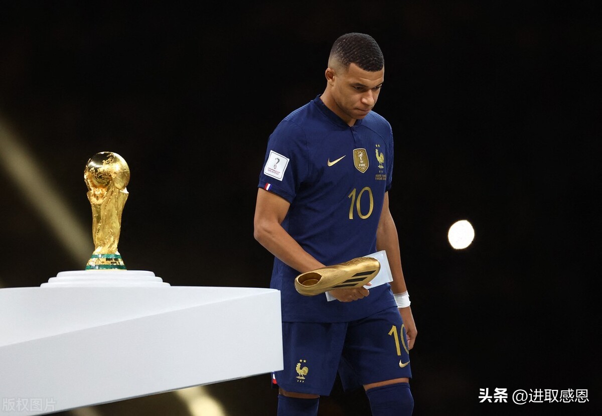 梅西巨星之路完整版,现在梅西是不是最强的球王了