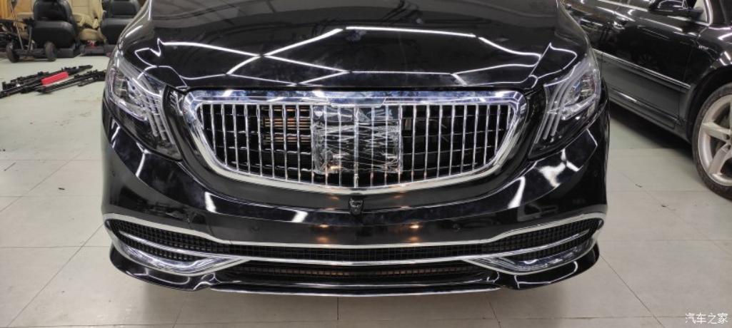 青岛奔驰商务威霆改装联系方式,威霆改装迈巴赫内饰