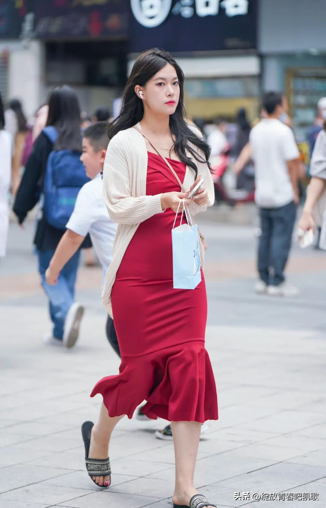 优雅随性休闲大方的穿搭,高端时尚气质穿搭简单大方