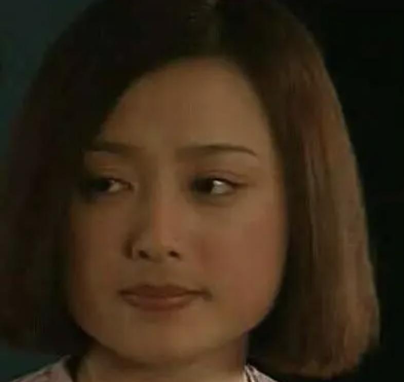 哪些明星整容后遗症越来越严重,整容明星后遗症对比图片