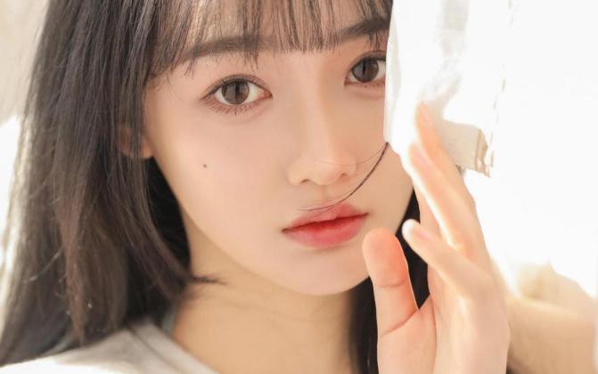 外阴有一根白毛是怎么回事,外阴有根白毛是怎么回事