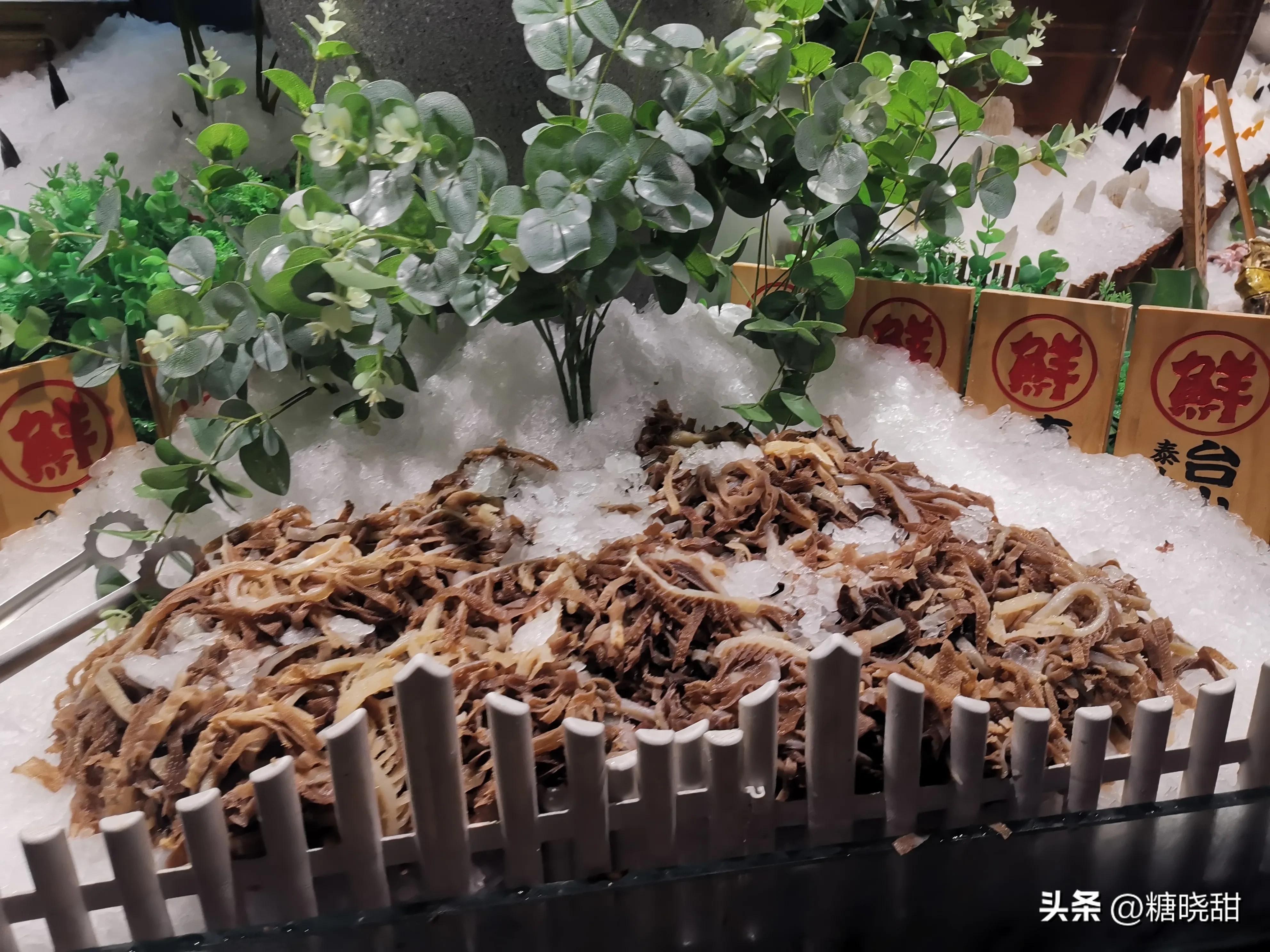 美食探店看着蒜蓉虾流口水,海鲜鲍鱼小龙虾螃蟹