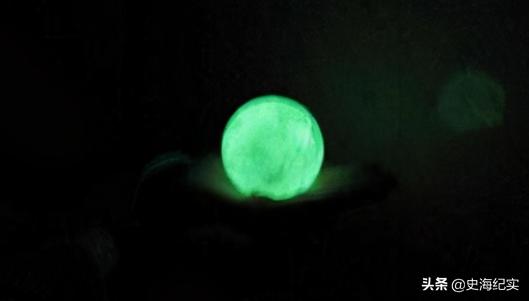 1971年退伍军人雪地救下一老人,获赠“泥球儿”,30多年后值2亿