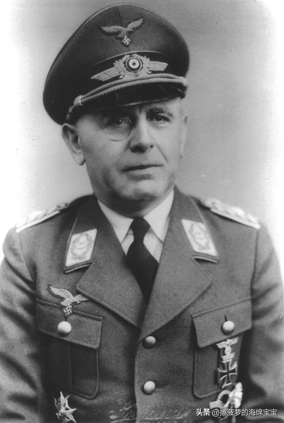 二战德国空军军衔标志,二战德国军衔级别对照表