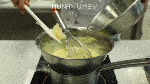 夏洛特公主蛋糕,草莓夏洛特慕斯蛋糕