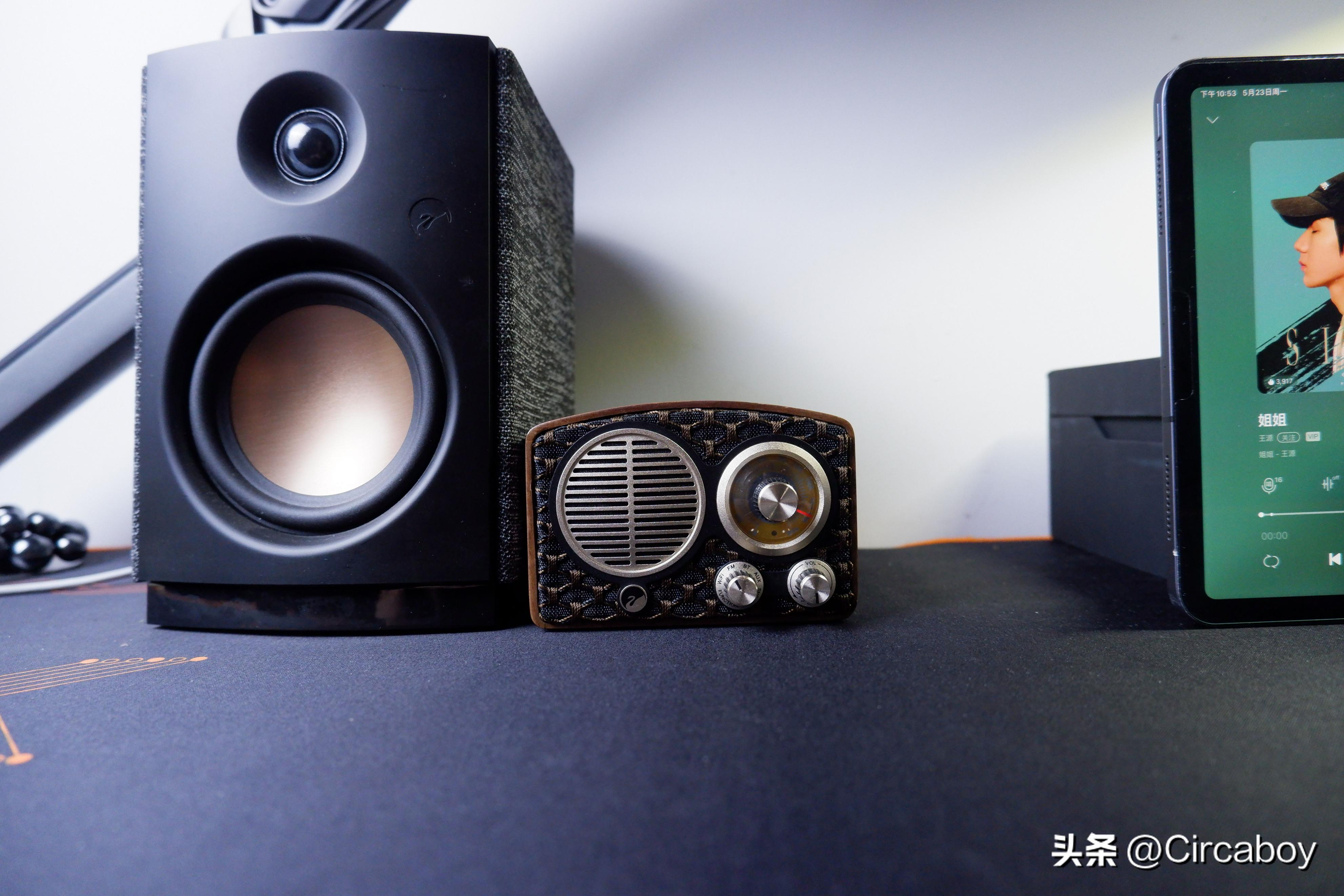 宅家好物清单-电视NAS电动升降桌与配件