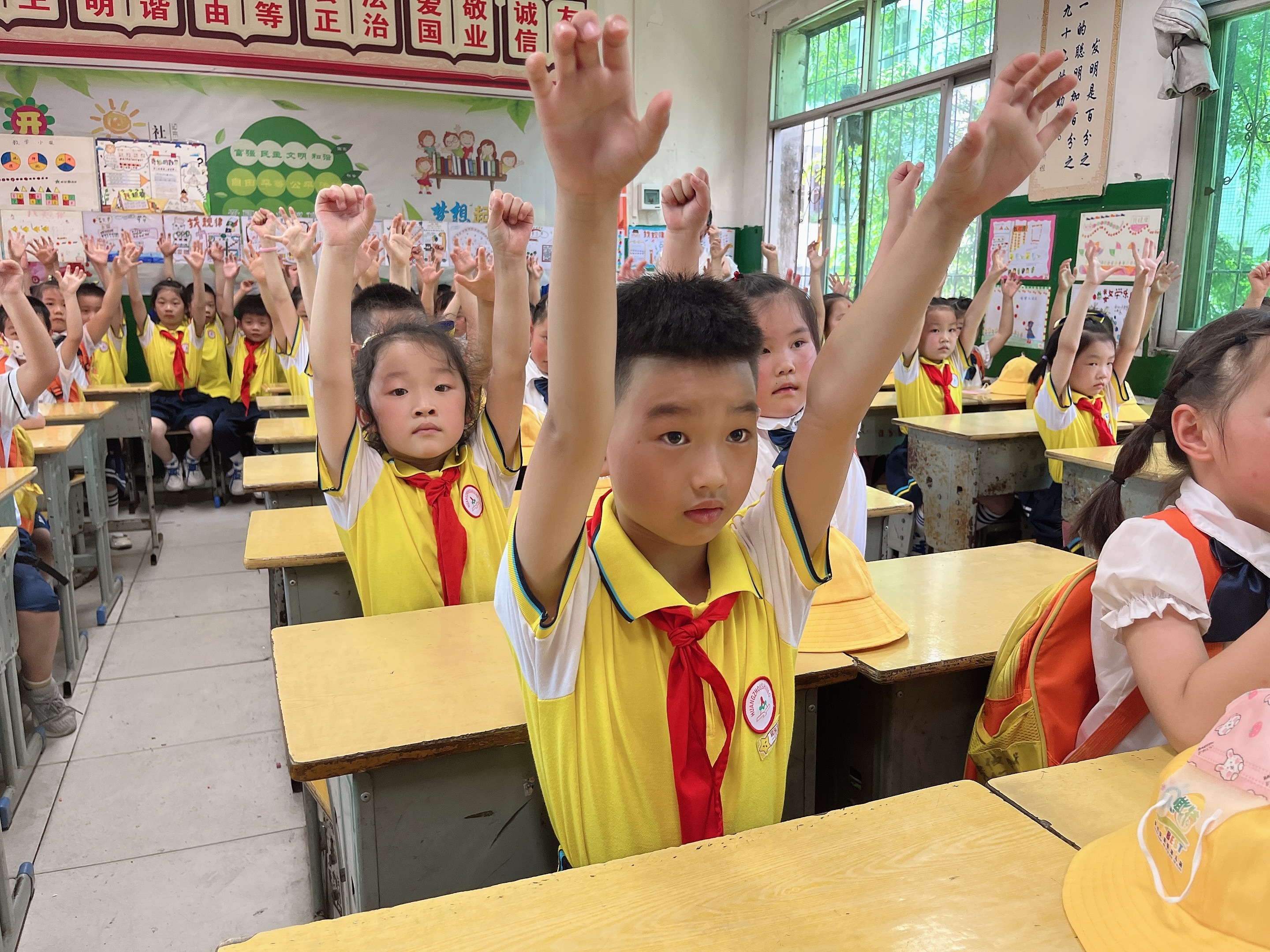 黄州区贝斯特幼儿园萌宝“沉浸式”体验小学生活