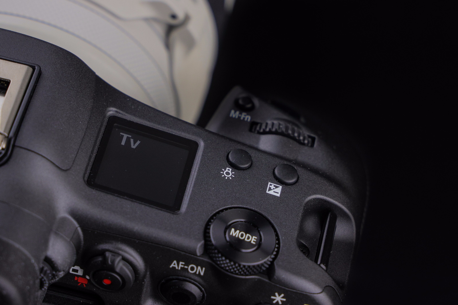 佳能canoneosr3测评,佳能eosr3震撼登场