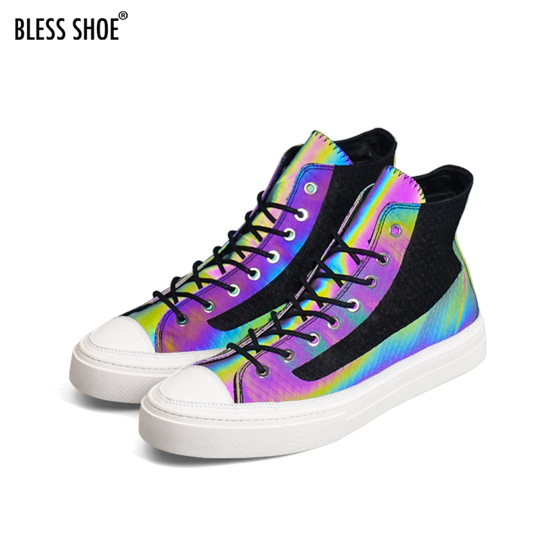 别再穿匡威了,别再穿烂大街的小白鞋了