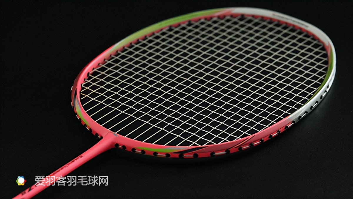 李宁高颜值的羽毛球拍推荐,羽毛球拍推荐100元高颜值