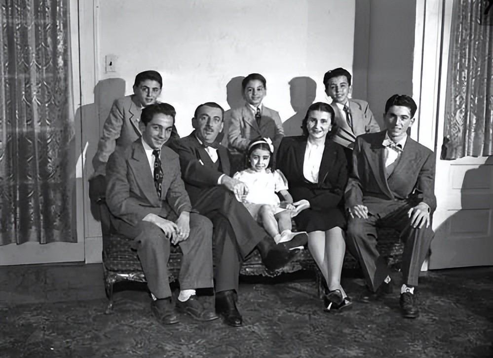 佩洛西现在是谁,佩洛西到底是什么人物身份