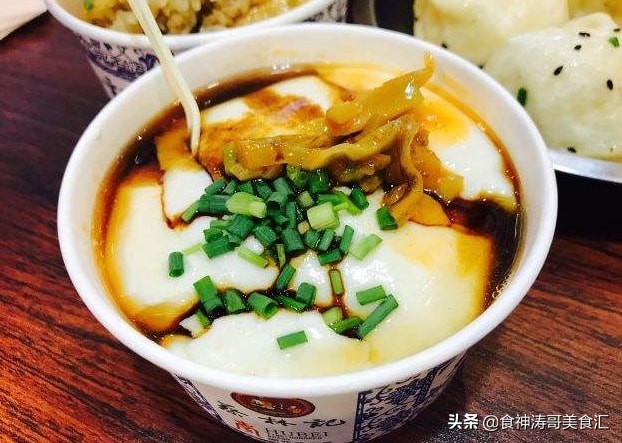 湖北武汉美食小吃15大冷知识，本地人视为美味，外地食客避免踩坑