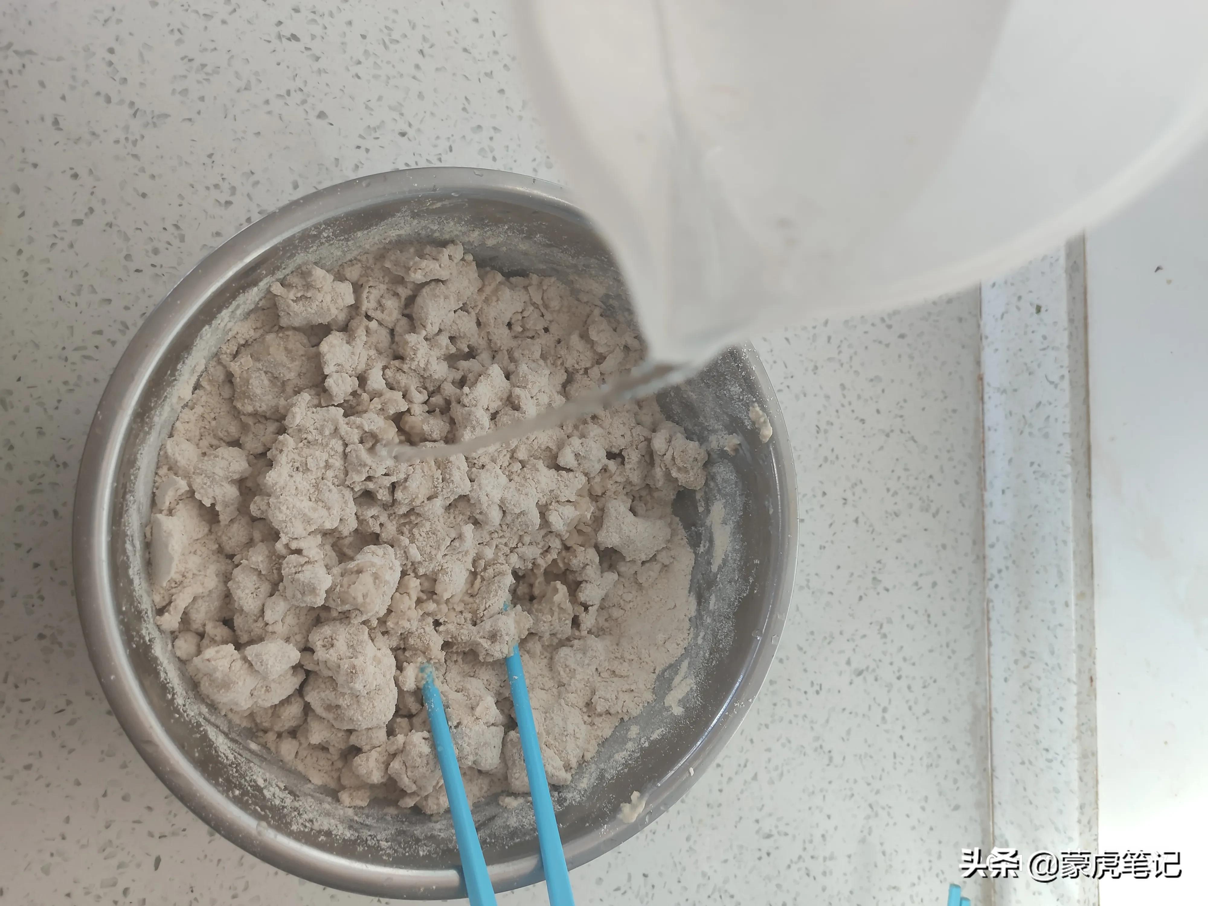 莜面蒸饺家常做法,莜面土豆家常做法