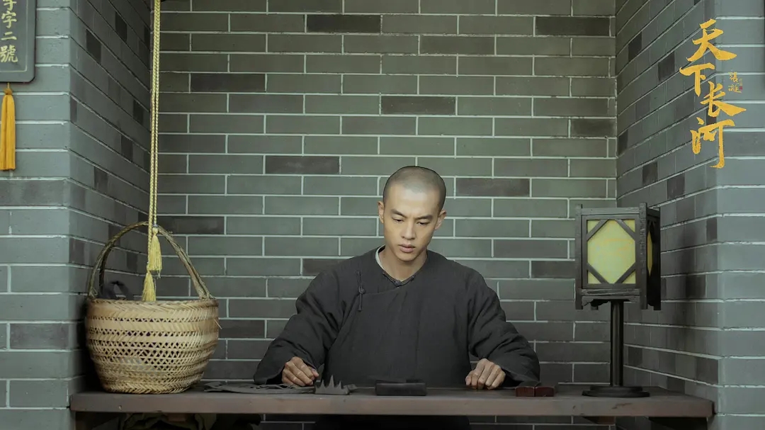 正在热播的十部剧，《天下长河》排在倒数，《谢谢你医生》第二