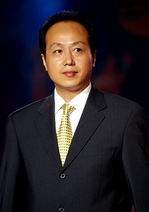 康辉和罗京谁厉害,罗京和康辉哪个厉害