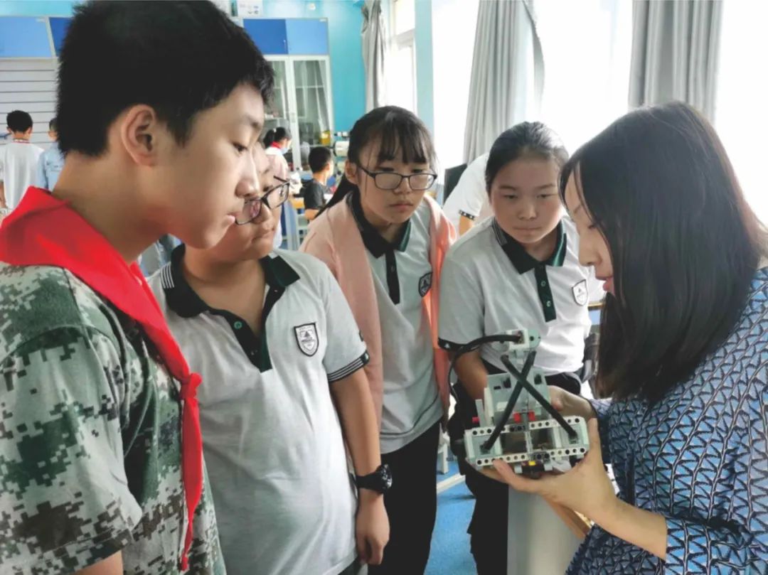 一句话总结南京高校,三句话赞美学校