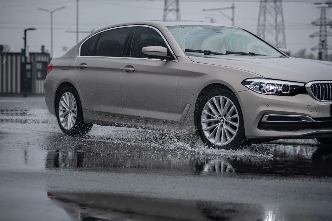 轮胎测试固特异,固特异御乘轮胎评测视频