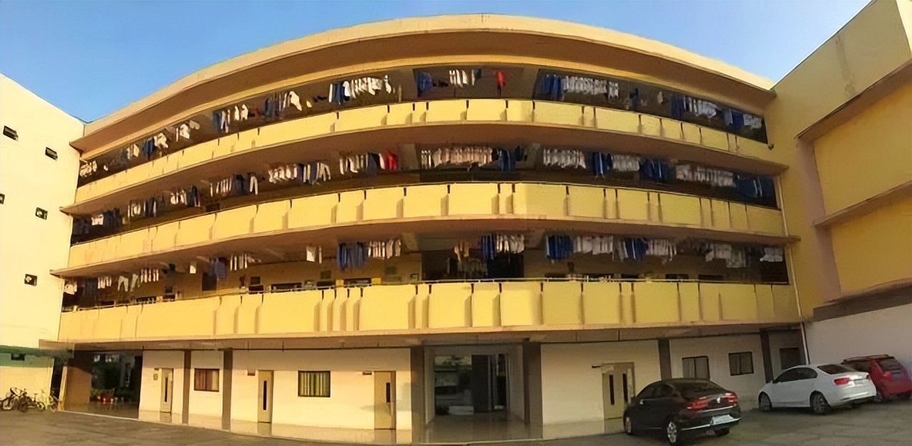 广州公办初中哪个有住宿,广州哪个初中学校住宿最好