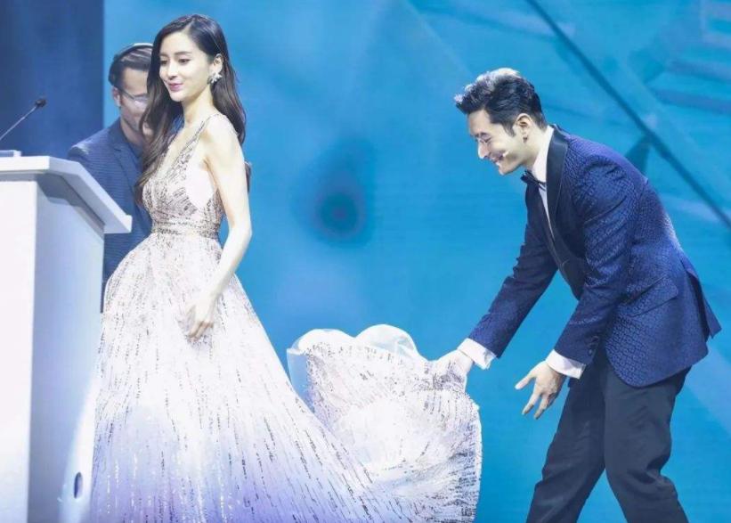 有种“整容”叫黄晓明离婚，前妻baby变化不大，他却像换个人