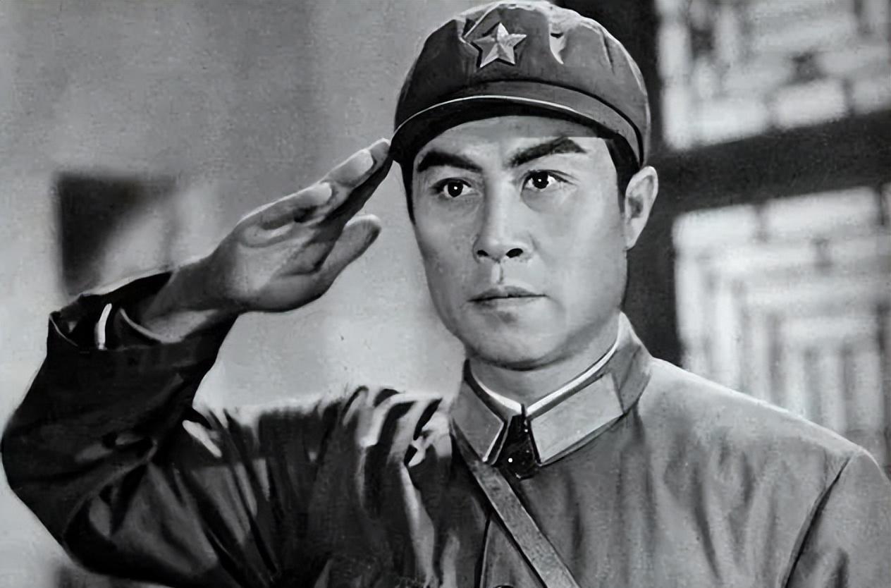 “德艺双馨”王心刚：一代人的男神，与发妻结婚63年，如今90岁了