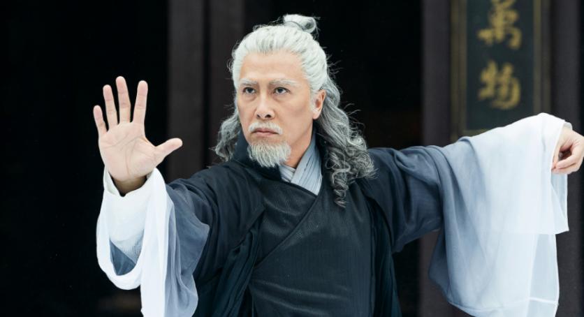 张无忌武当山救张三丰全过程,为什么张无忌修炼4年超过张三丰