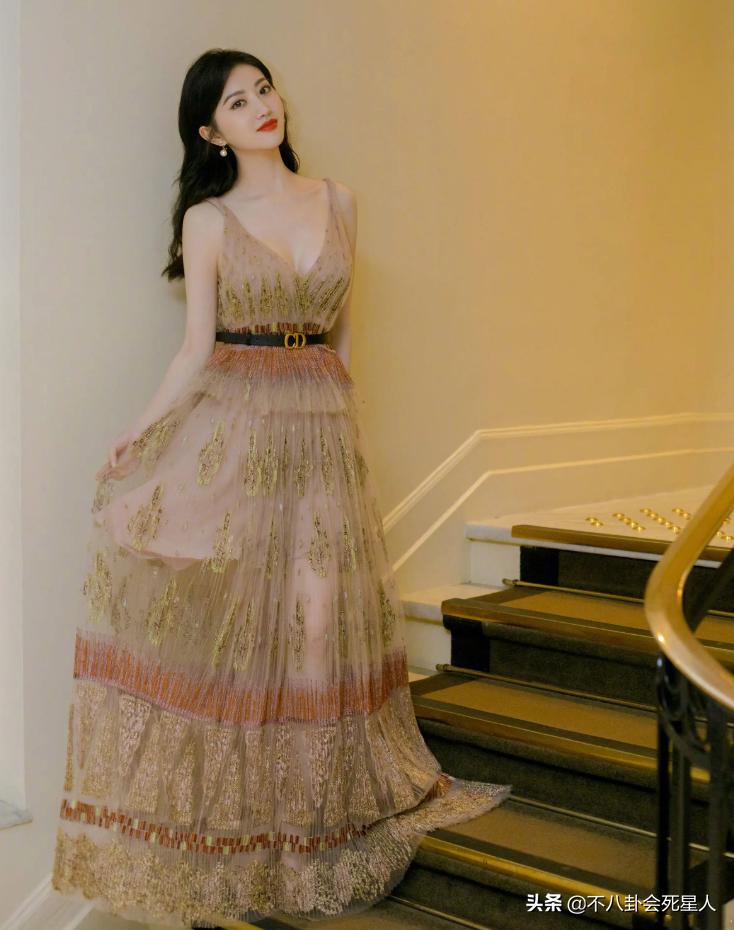 杨颖杨幂倪妮周冬雨邓超黄晓明,杨幂的细腰图片