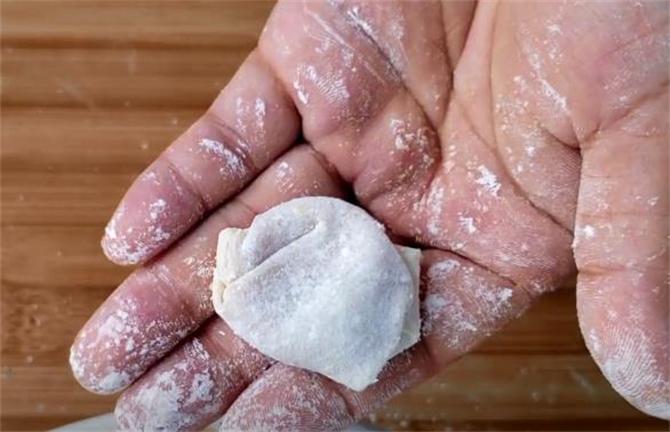 包馄饨不会散的最简单方法,不会包饺子怎么办教你第五种包法