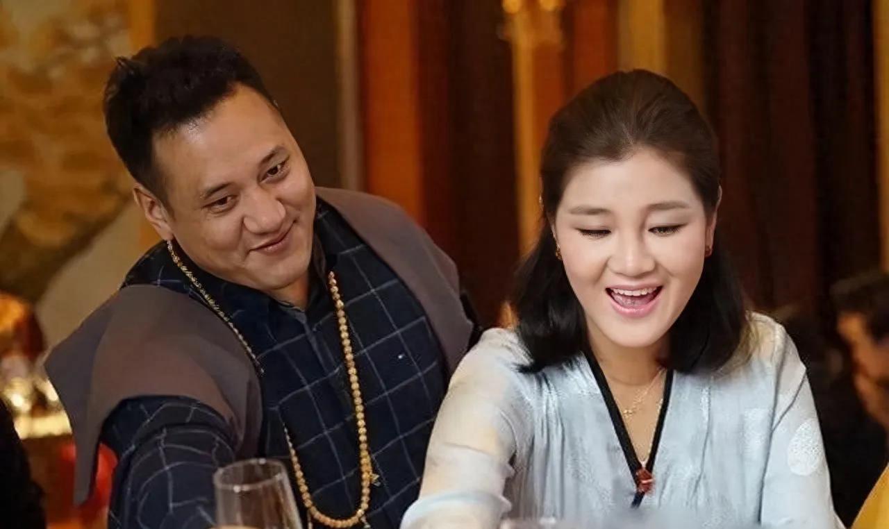 歌手降央卓玛现状,降央卓玛生了几个娃