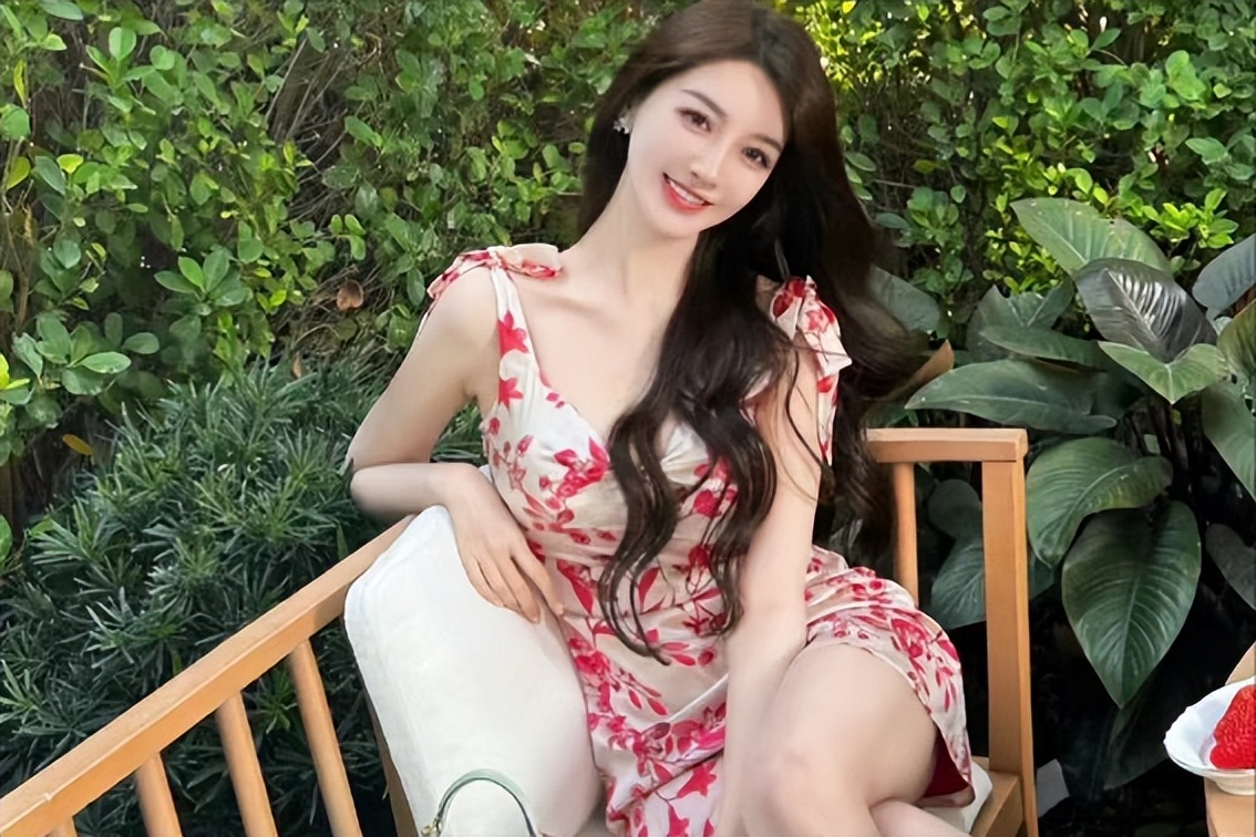 鏇濇潹棰栭粍鏅撴槑,鏇濇潹棰栭粍鏅撴槑鍚屾