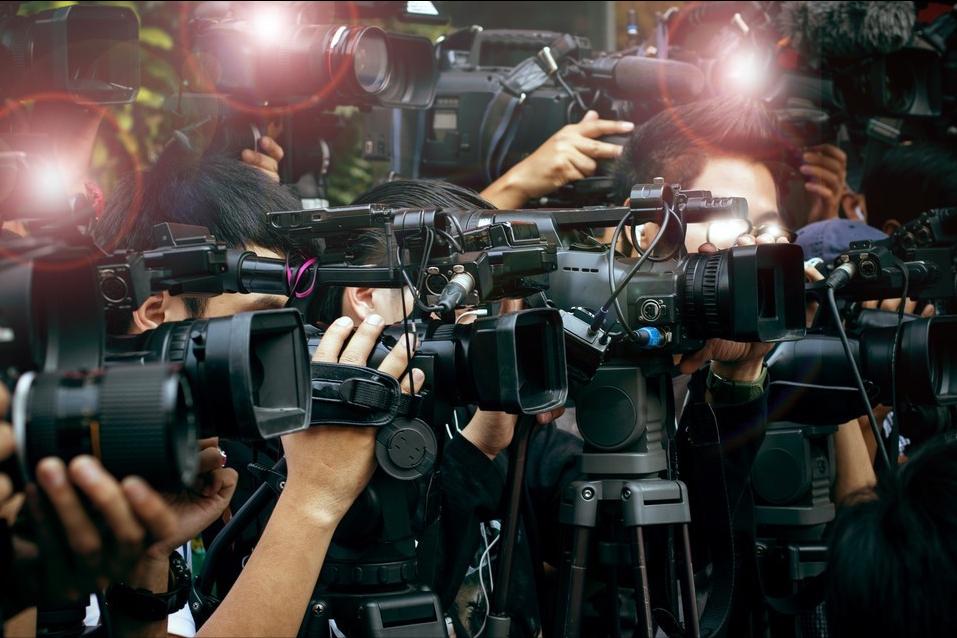 浅论IP的运作与跨媒体叙述