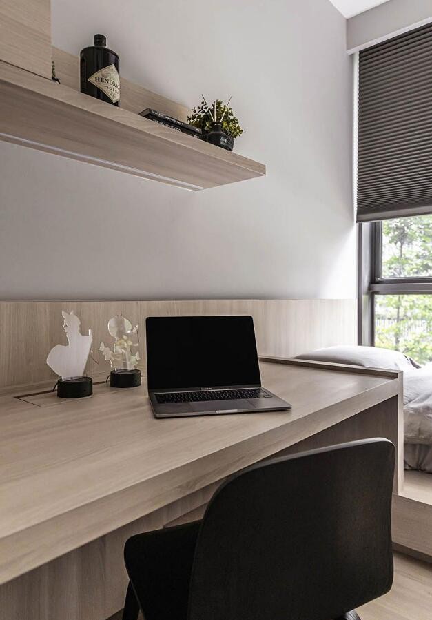 黑白灰装修配色技巧,现代简约装修黑白灰105平方米